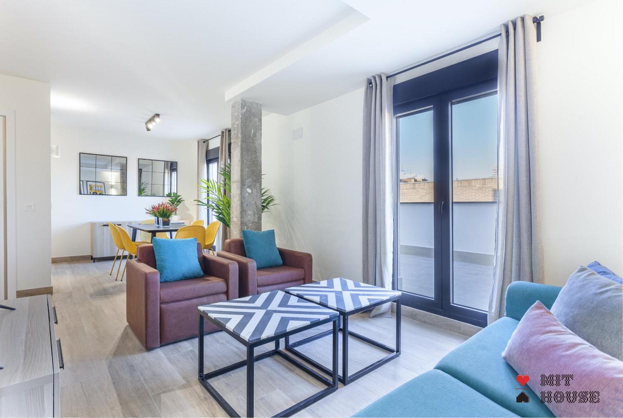 Antonio Lopez En Apartment Madrid