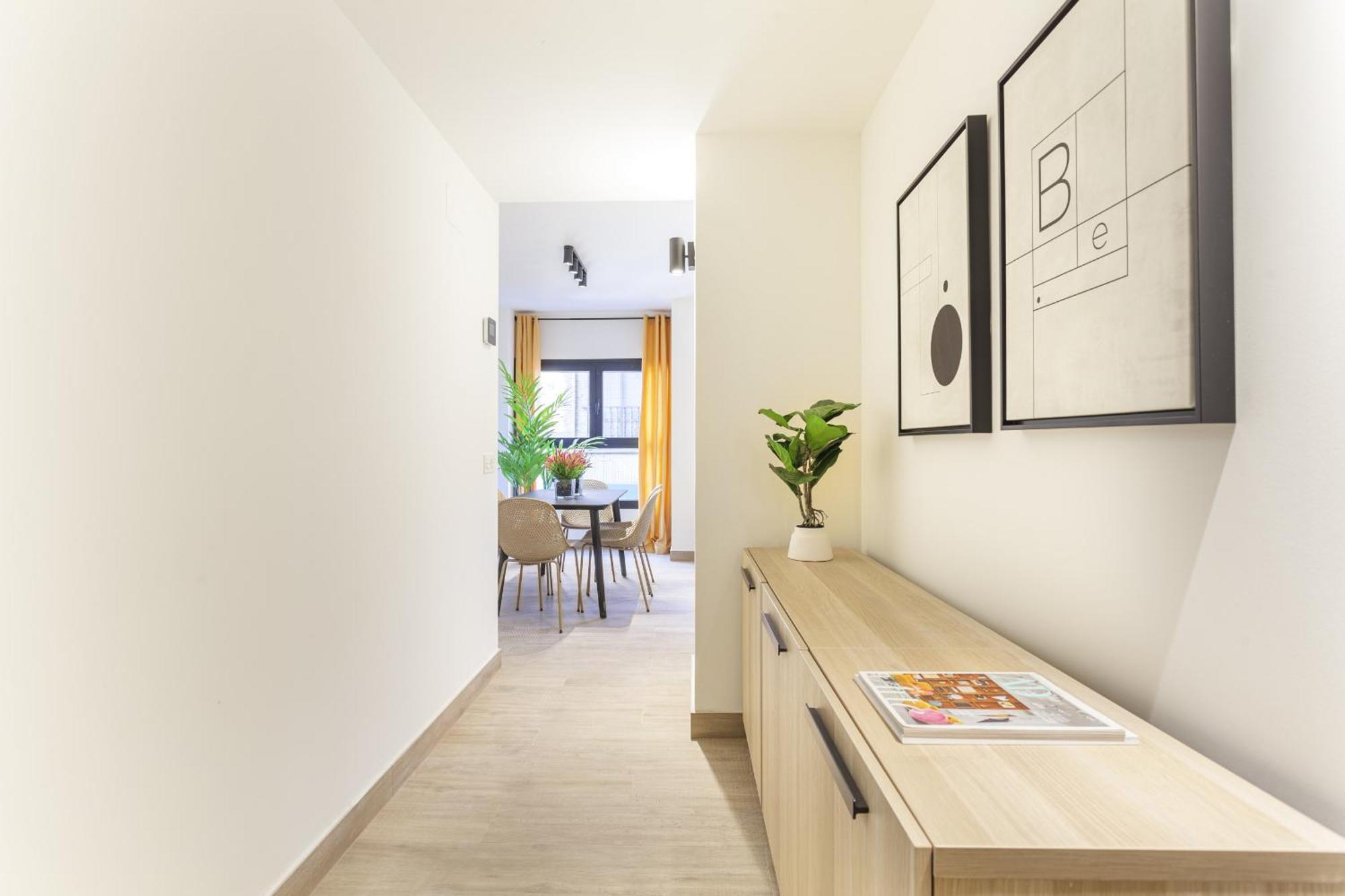Antonio Lopez En Apartment *