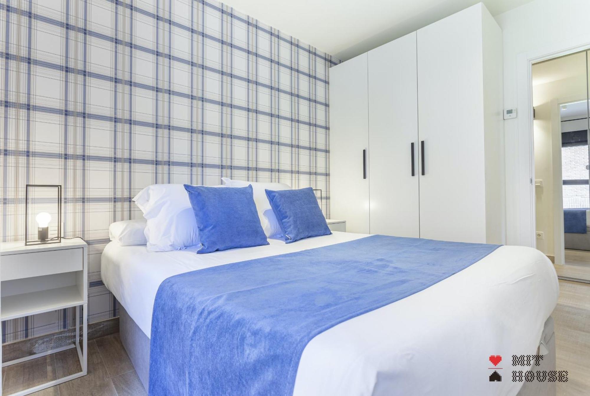 Antonio Lopez En Apartment Madrid